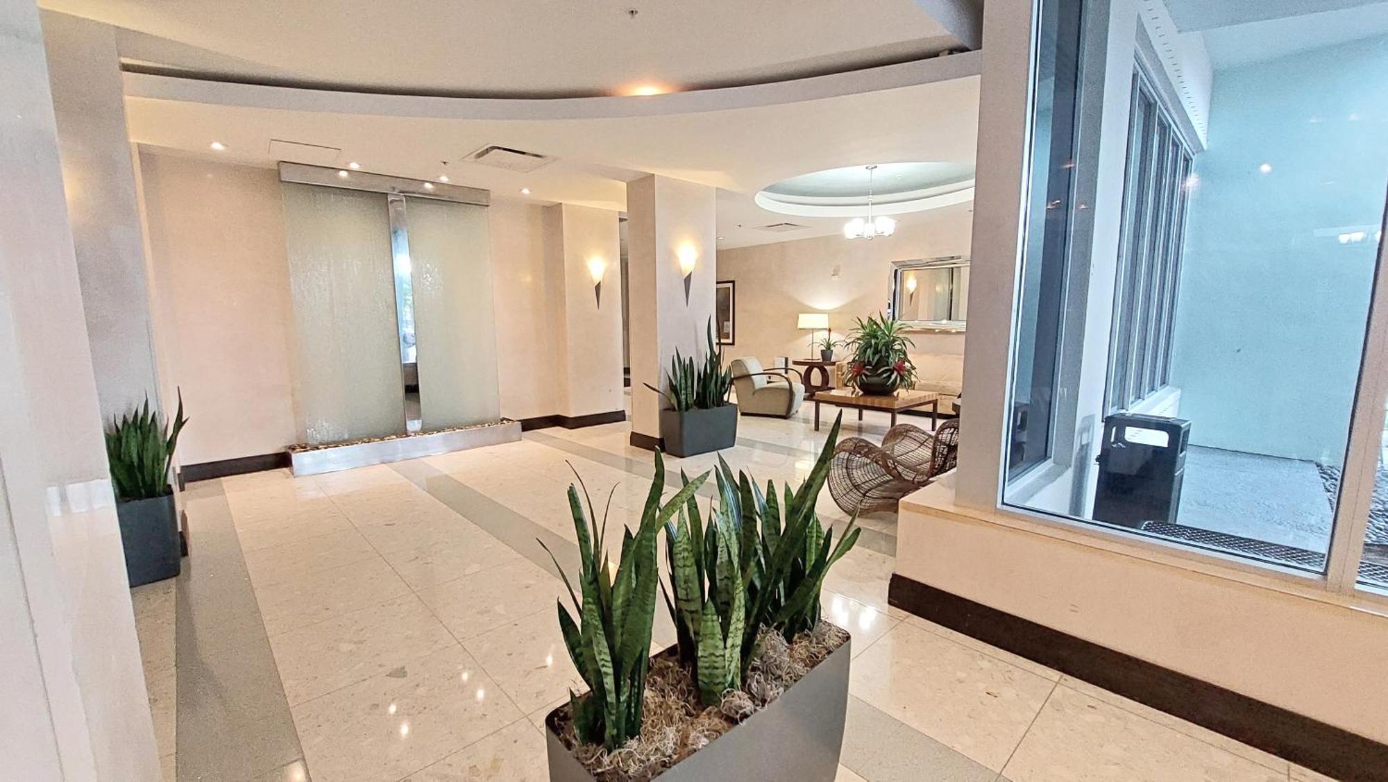 The Tides 2 Bedrooms 9Th Floor We Are On The Beach! Hollywood Bagian luar foto