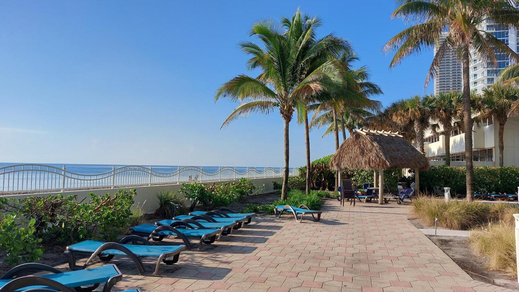 The Tides 2 Bedrooms 9Th Floor We Are On The Beach! Hollywood Bagian luar foto