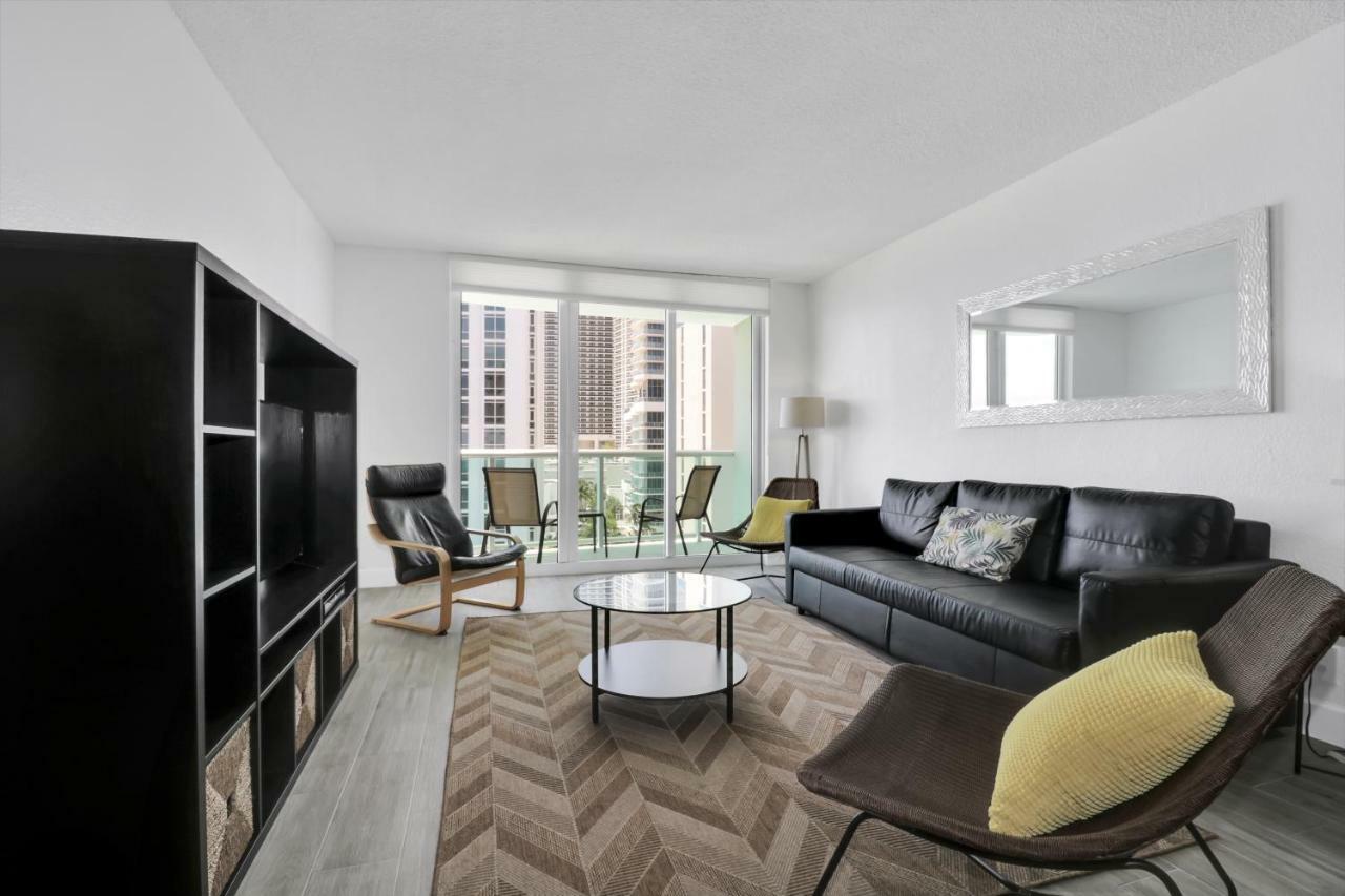 The Tides 2 Bedrooms 9Th Floor We Are On The Beach! Hollywood Bagian luar foto